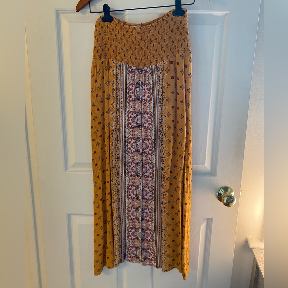 Xhilaration Mosaic Pattern Maxi Skirt